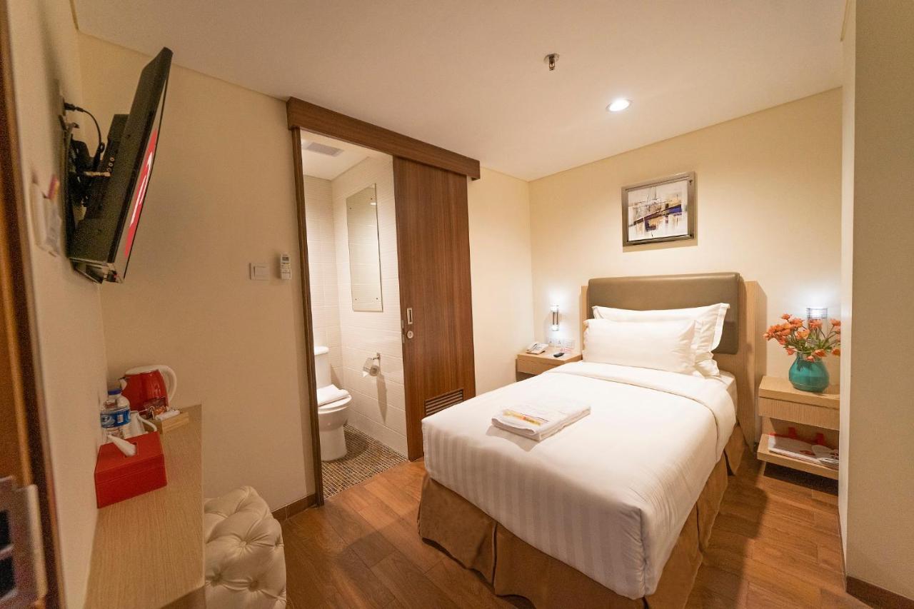 D'Primahotel Airport Jakarta 2 Тангеранг Экстерьер фото